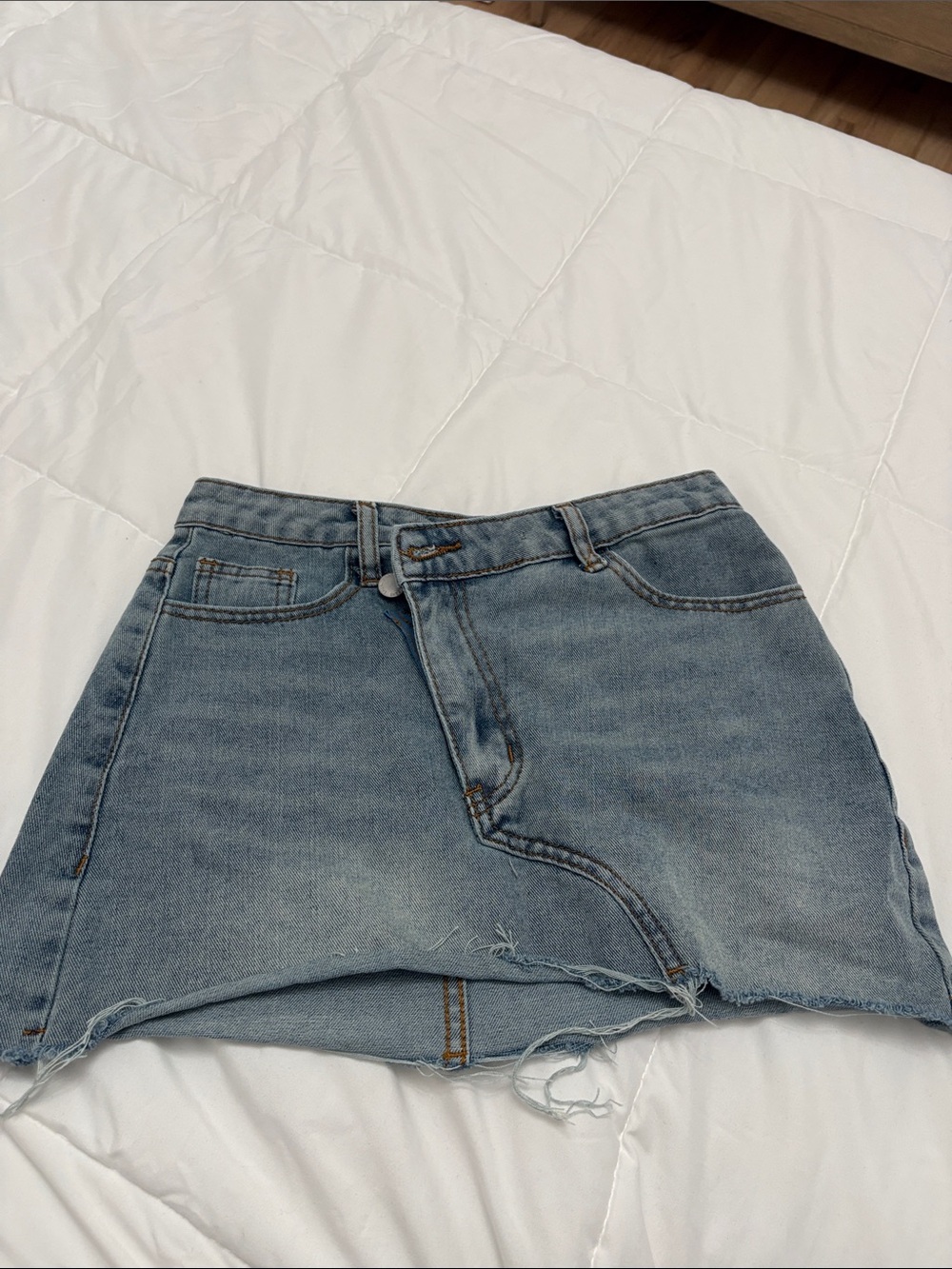 Light Blue Denim Mini Skirt - Casual High-Waist Style